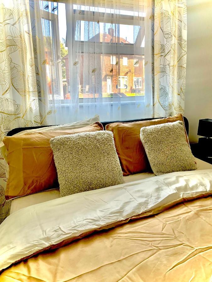 Double Room Bentilee Bucknall  Εξωτερικό φωτογραφία
